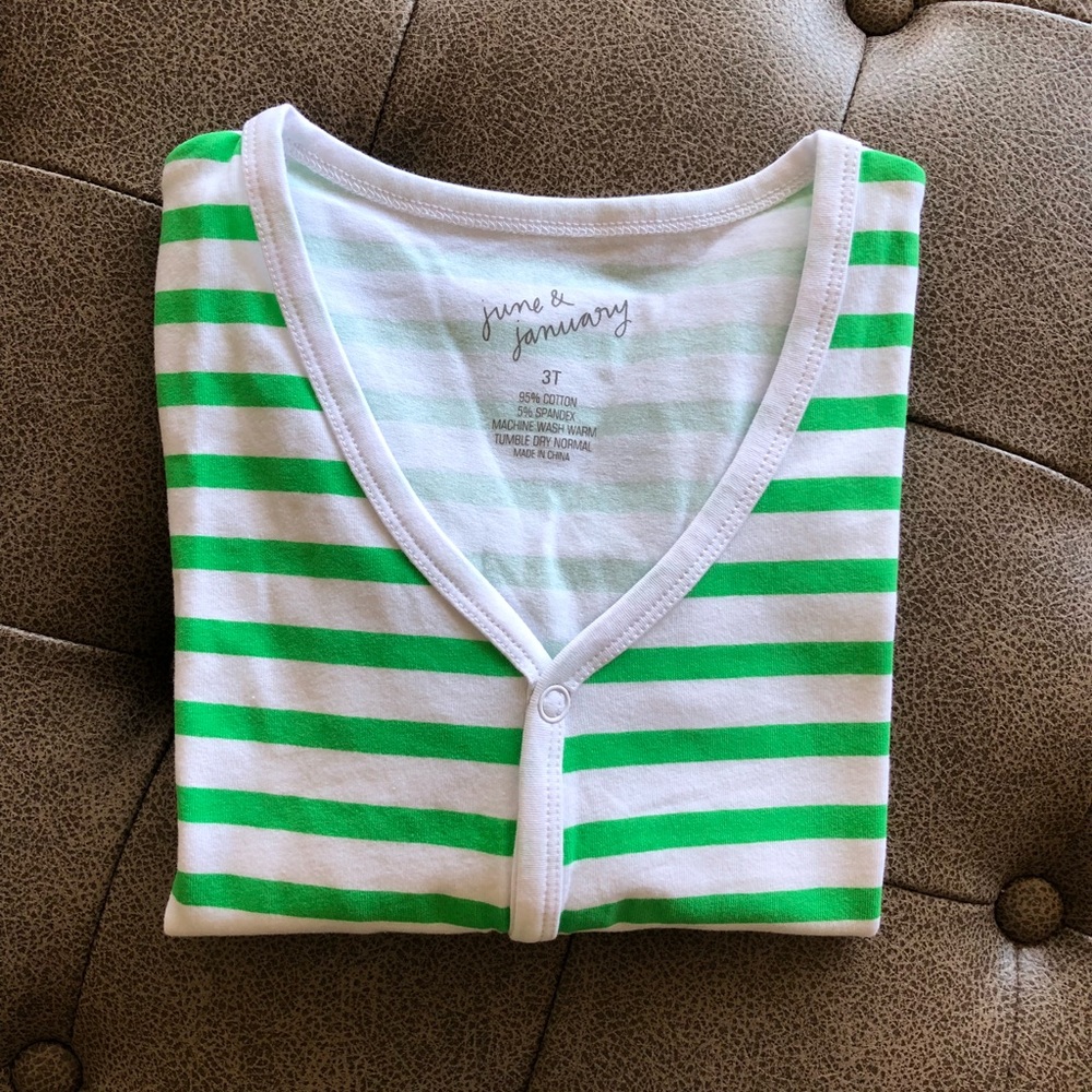 June and January 3T cardigan! ☘️☘️☘️